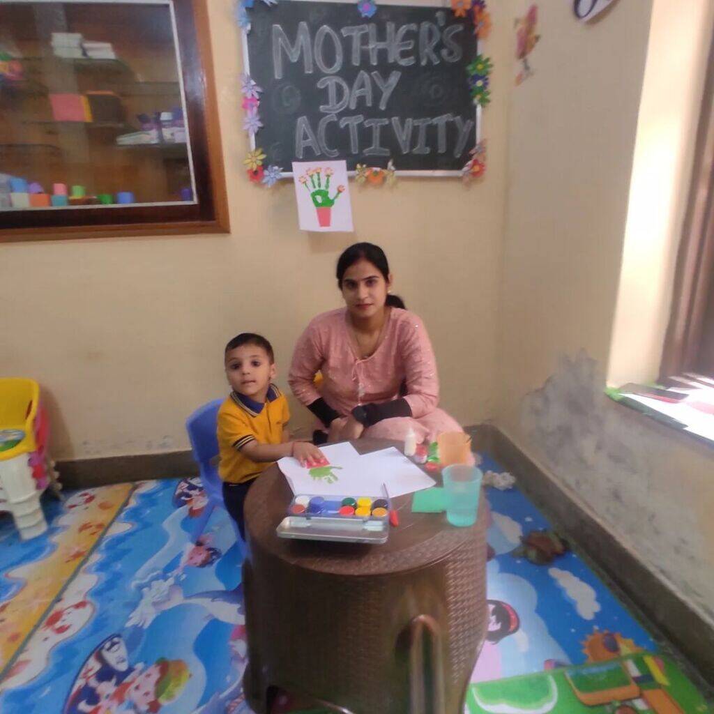 mothers day celebrated at balvatika pre school jathlana yamuna nagar haryana 3